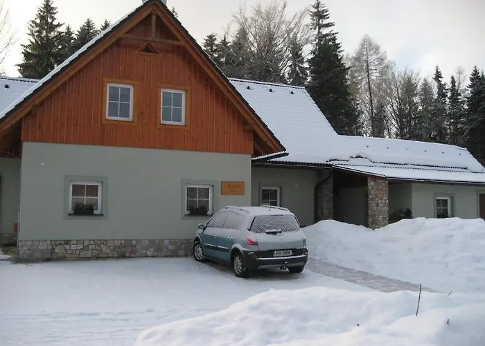 U Dvoraku Appartement *
